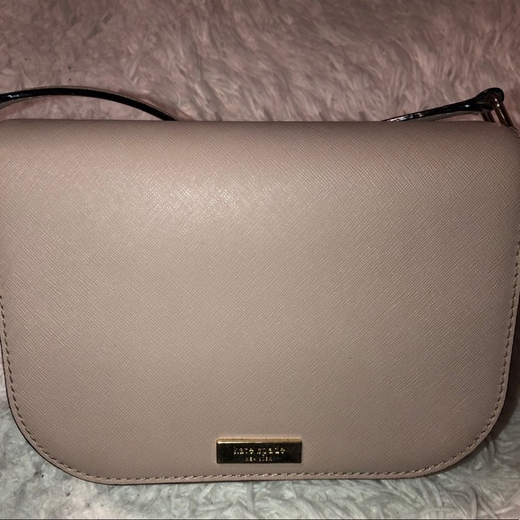 KATES SPADE crossbody purse ✨ - Picture 2 of 7